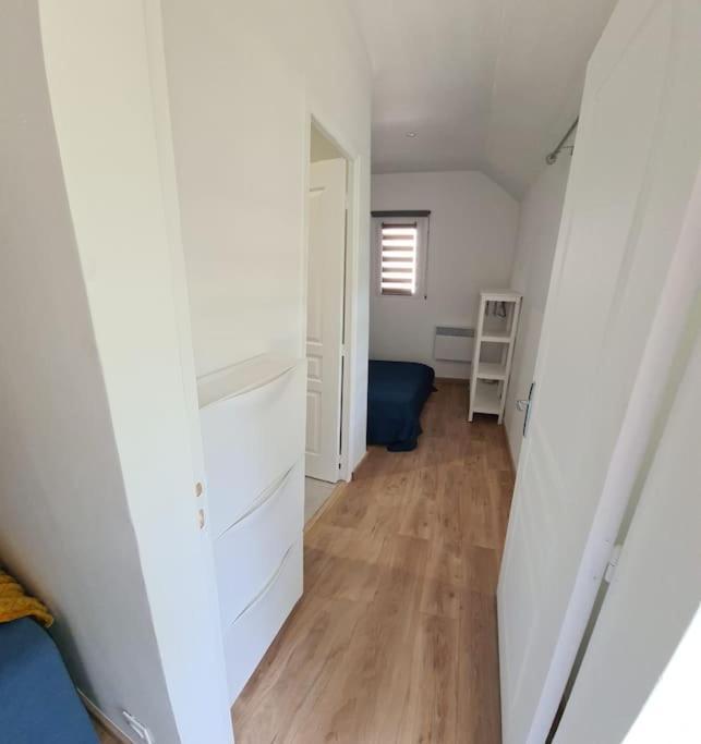 Petite Maison Cosy Dans Un Jardin. Ermont Extérieur photo
